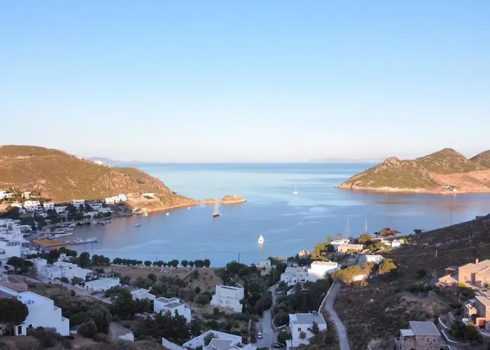 Nektarios شقة Grikos Bay (Patmos)